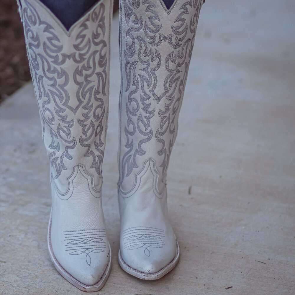 Liberty Black Allie Nite Life White/Beige Cowgirl Boots - Picture 2 of 10